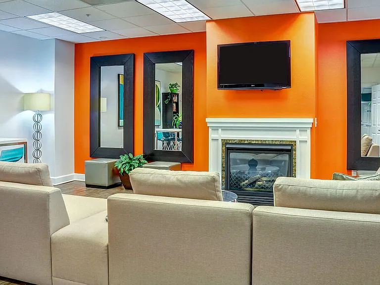 Axcess 15 Apartments — Photo 12