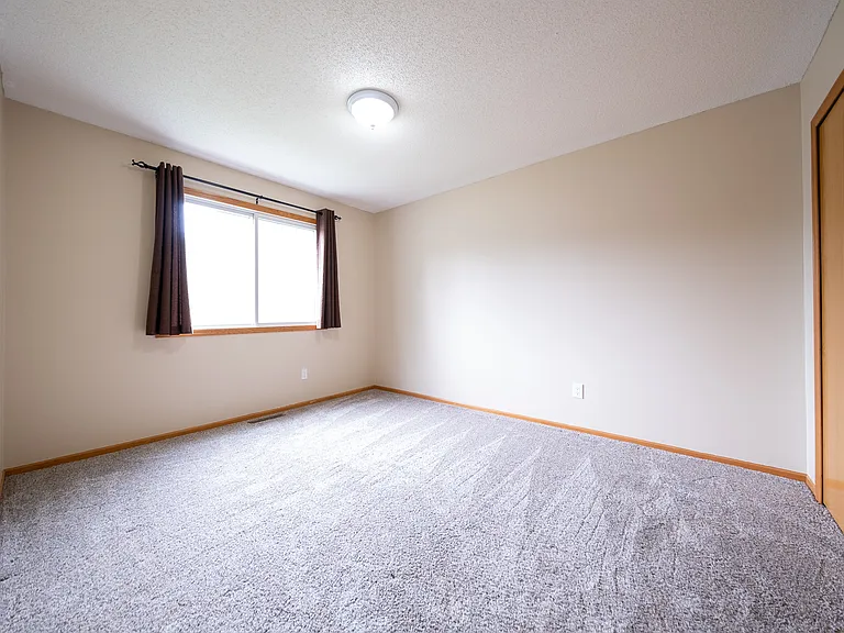 2750 Mallard Dr — Photo 14