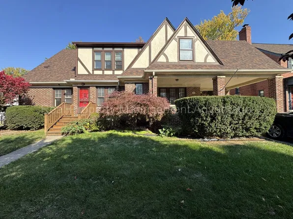 1622 Crooks Rd, Royal Oak, MI 48067