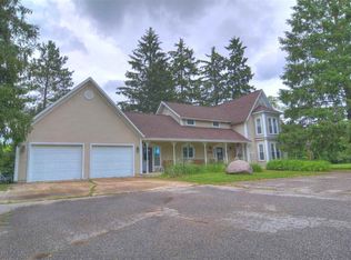 893 E Dietz Rd, Boyne City, MI 49712