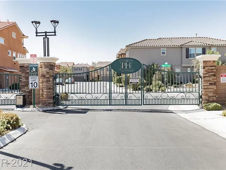 3747 Westeros Landing Ave — Photo 45