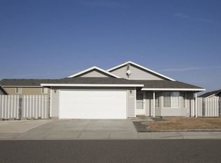 8207 Langara Dr, Pasco, WA