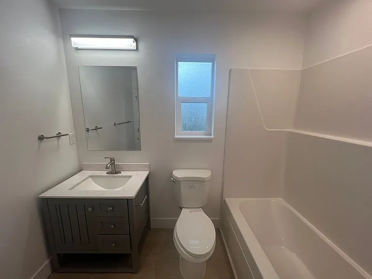 2509 Jordan St — Photo 8