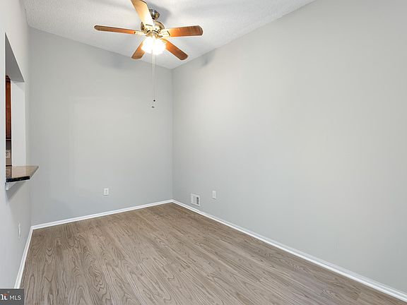 5th image of 9 Mulberry Ct