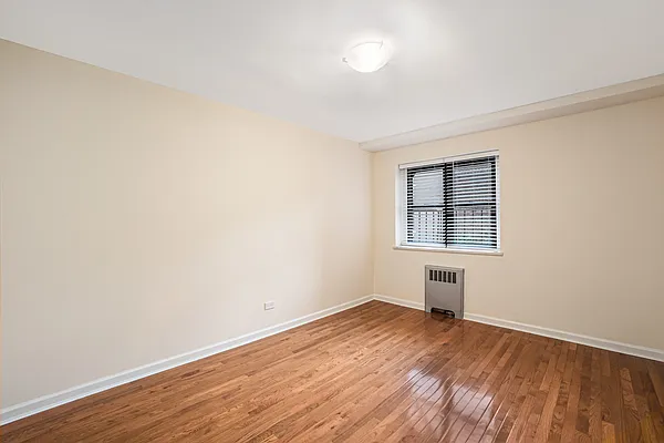 Rented by Daniel Gale Sotheby's International Realty | media 18