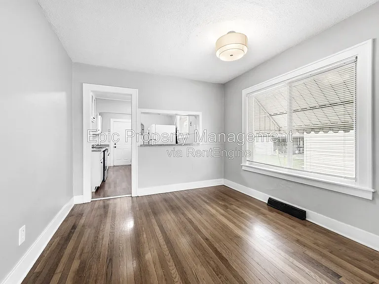 662 E Saratoga St — Photo 10