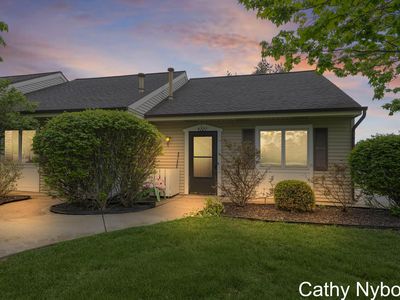 4227 Eastcastle Ct SE #20, Grand Rapids, MI, 49508