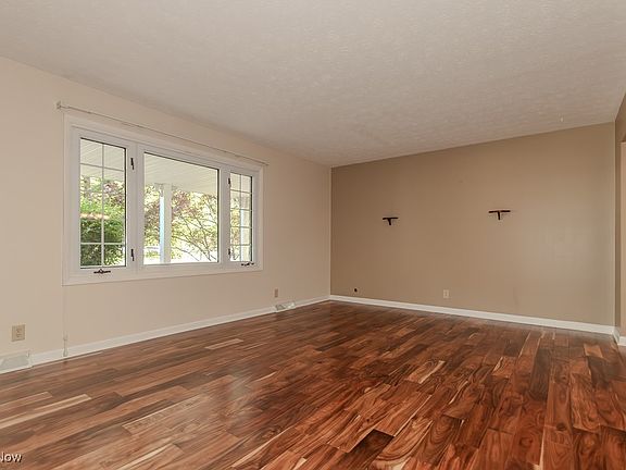 4th image of 6201 Pepperwood Ct