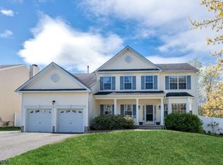 76 Hill Hollow Rd, Lake Hopatcong, NJ 07849