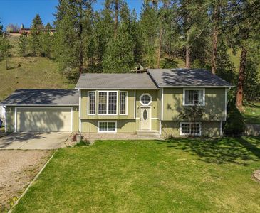 127 E Wynot Dr, Nine Mile Falls, WA, 99026