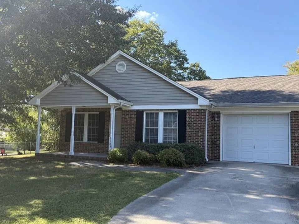 318B Laurel Hill Dr