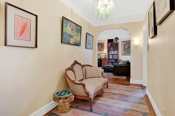 Sold by Compass | media 1