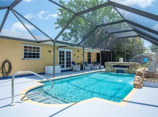 1565 23rd Pl SW, Vero Beach, FL 32962