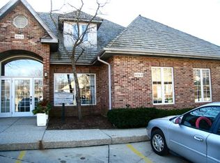 1013 W Park Ave #3-1, Libertyville, IL 60048