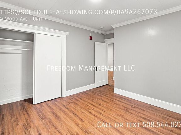 5th image of 427 Wood Ave Unit 7