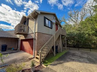 2710 E Gonzalez St, Pensacola, FL 32503