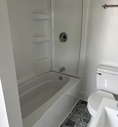 4th image of 1021 67th St #3