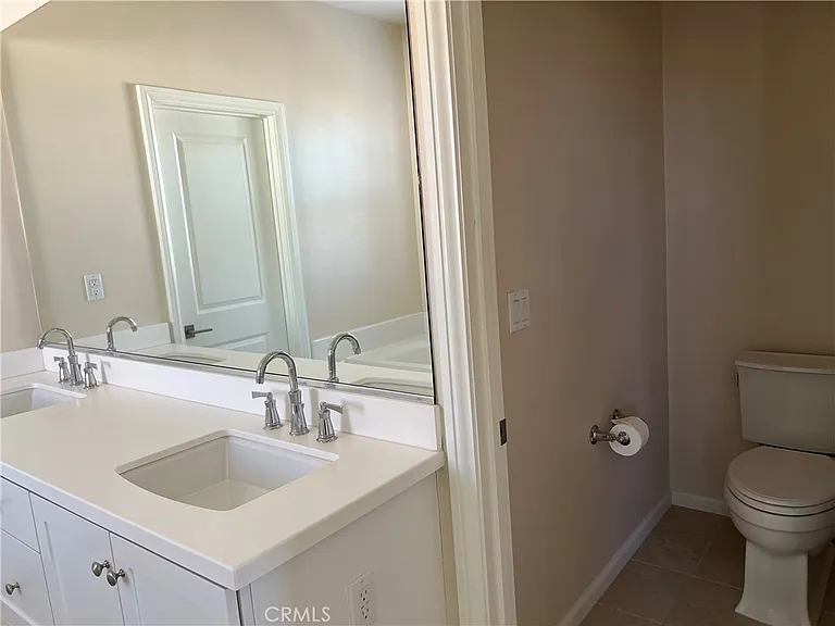 75 Darby — Photo 21