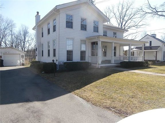 3rd image of 112 Cayuga St