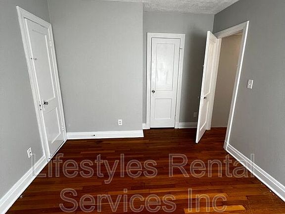 4th image of 570 Chestnut Dr