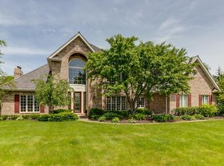1302 Brandywine Rd, Libertyville, IL 60048