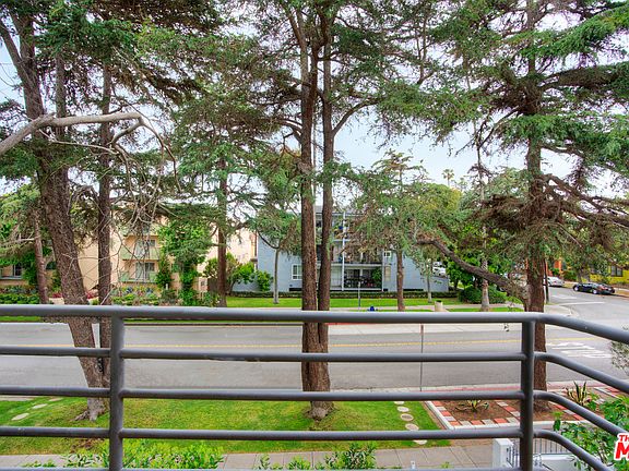 5th image of 907 Lincoln Blvd Unit 201