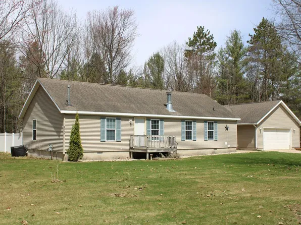 2071 Driftwood Ln NE, Kalkaska, MI 49646