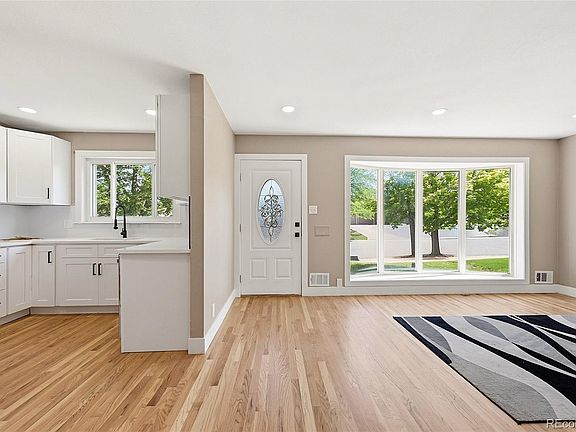 5th image of 10575 Washington Way