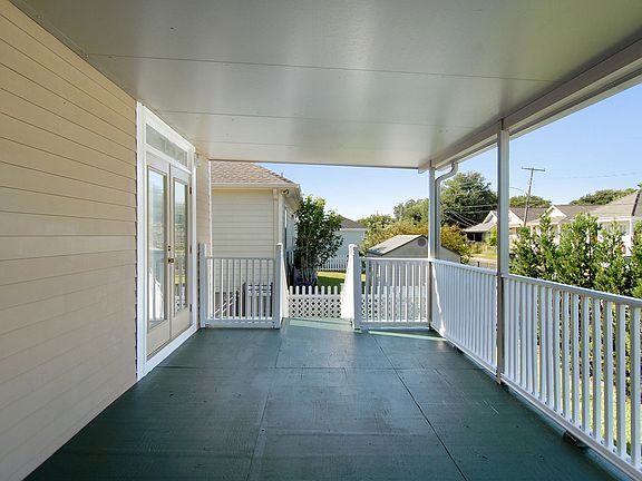 5th image of 512 Abalon Ct