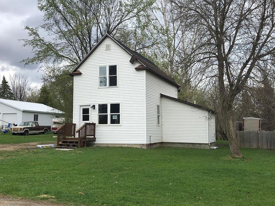 1st image of 5023 5th St