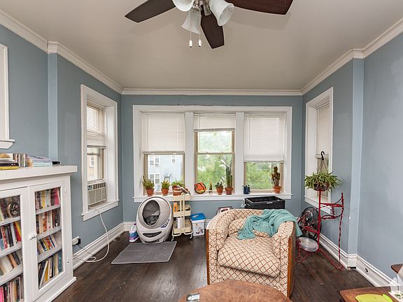 3rd image of 3645 W Shakespeare Ave APT 2