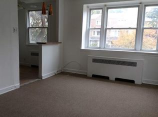 6916 Ardleigh St, Philadelphia, PA 19119