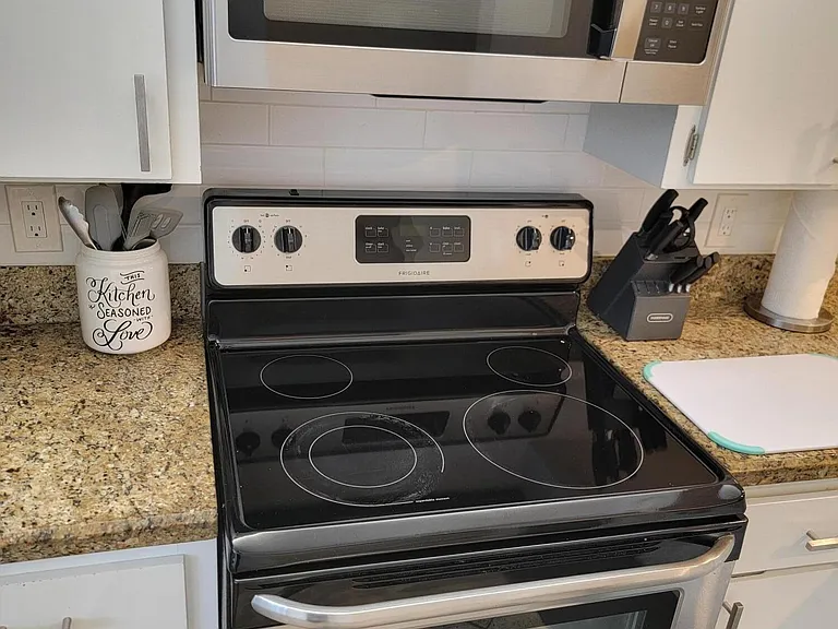 3540 Whitehall Dr #106 — Photo 3