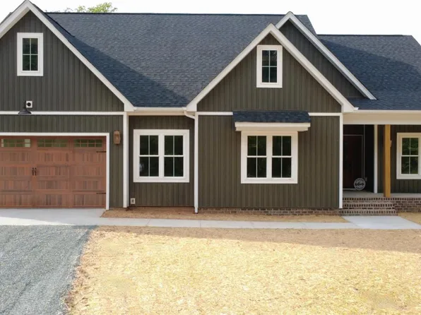 405 Hixburg Rd, Pamplin, VA 23958