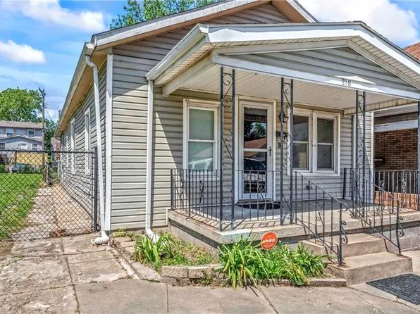218 S 8th St, Kansas City, KS 66101