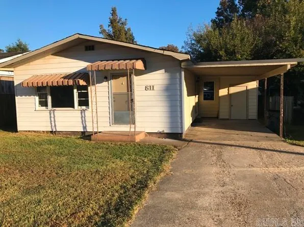 811 Wirt St, Paragould, AR 72450