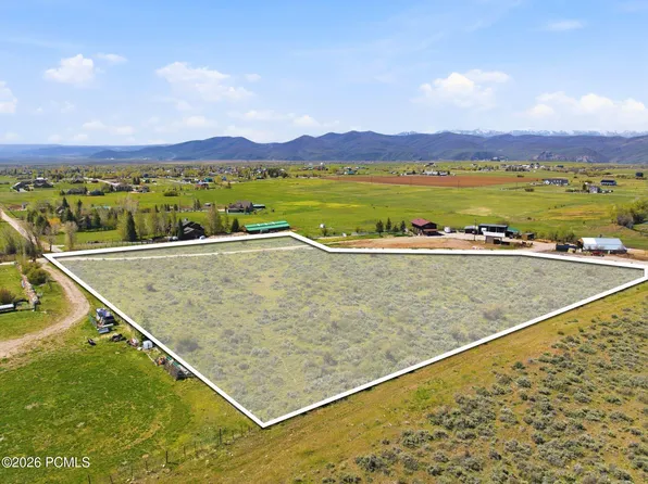 5879 N Starr Ln, Oakley, UT 84055
