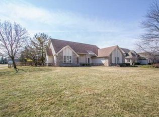 6907 Shadowcreek Dr, Maumee, OH 43537