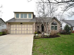 102 Easton Point Way, Greenwood, IN