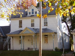 1110 Chestnut St, Quincy, IL 62301