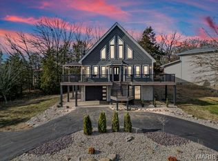 9679 W Vista Dr, Hillsboro, MO 63050