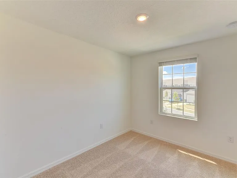 5744 Haven Ter — Photo 24