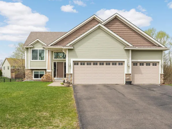 5080 159th St N, Hugo, MN 55038