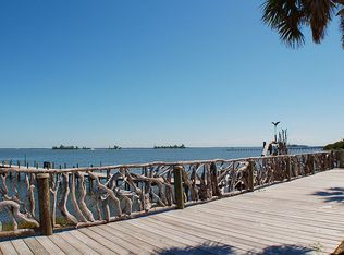 701 Bayharbor Ter, Sebastian, FL 32958