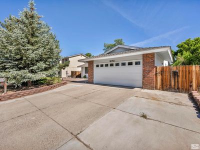 1672 Del Rosa Way, Sparks, NV, 89434