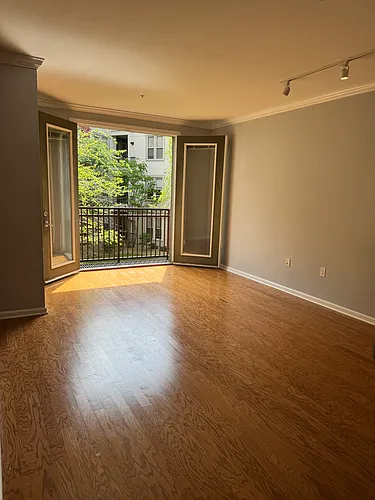 1000 Providence Pl Photo 1
