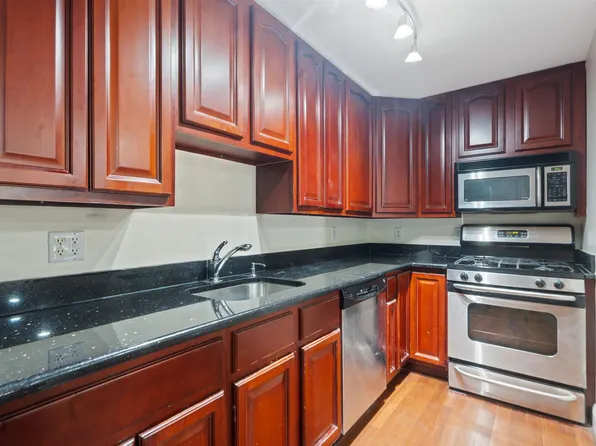 1720 New York Avenue image 9 of 25