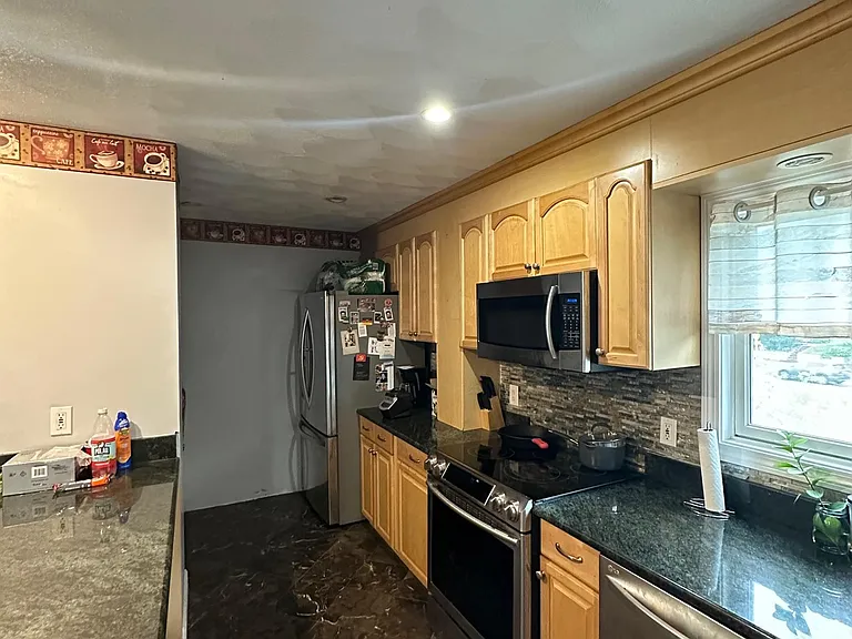 73 Almont St #2 — Photo 13