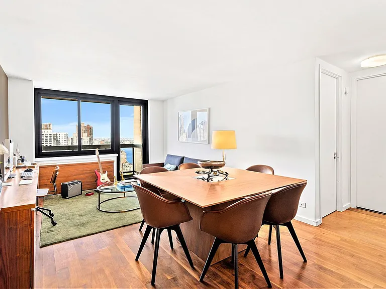 515 E 72nd St #29J — Photo 1