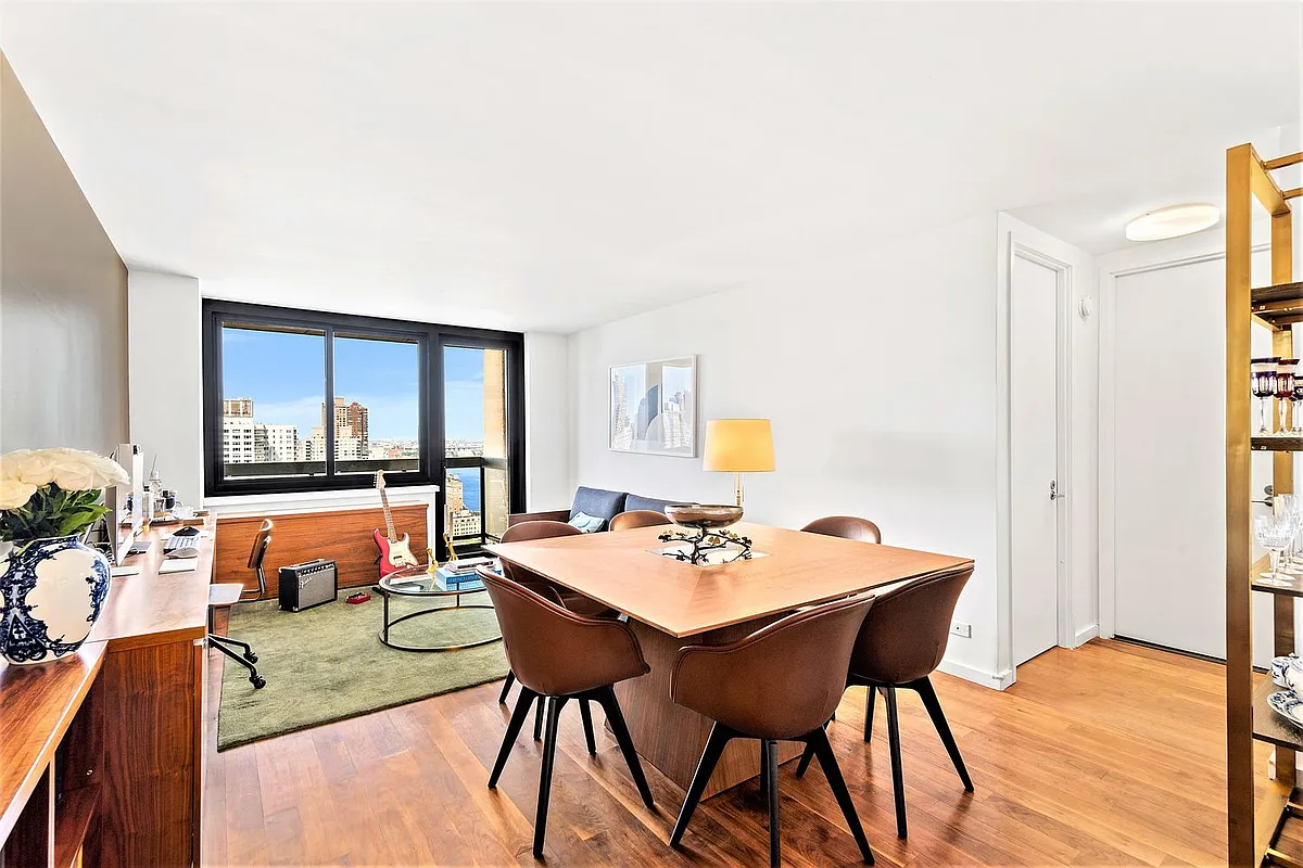 515 East 72nd Street 29J